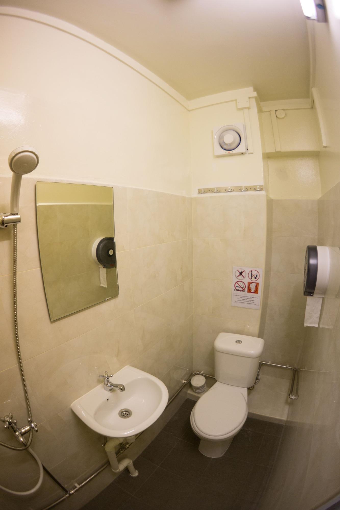Hostel Ark *